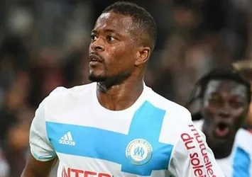 Patrice Evra Galatasaraylılara seslendi!