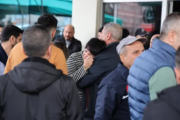 chpli-adana-buyuksehir-belediyesindeki-alacak-verecek-kavgasinda-kan-akti-ozel-kalem-vekili-hayatini-kaybetti-1707756090610.jpeg CHP'li Adana Büyükşehir Belediyesi'ndeki alacak verecek kavgasında kan aktı! Özel Kalem vekili hayatını kaybetti - 5