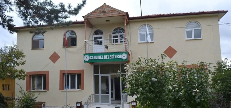 Iste Cansu Camlibel In Ayrimcilik Ve Otekilestirme Hastaligi Takvim