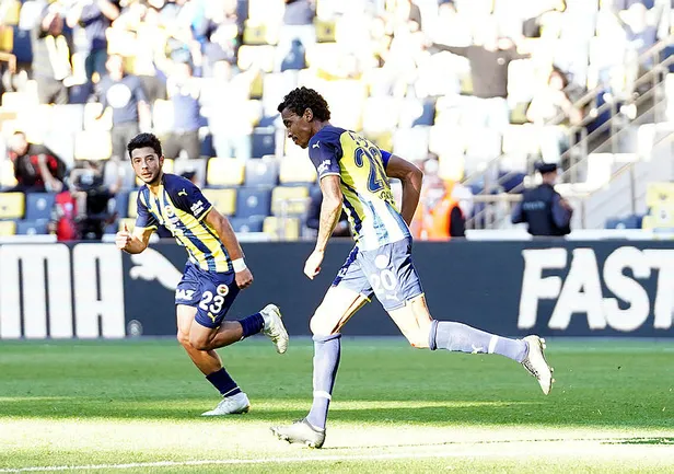 kasimpasa-fenerbahce-muhtemel-11ler-28-subat-kasimpasa-fenerbahce-maci-ne-zaman-saat-kacta-hangi-kanalda-1646029741811.jpg Kasımpaşa Fenerbahçe muhtemel 11'ler! 28 Şubat Kasımpaşa Fenerbahçe maçı ne zaman, saat kaçta, hangi kanalda? - 5