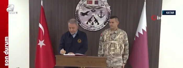 Milli Savunma Bakanı Hulusi Akar Katar'da görevli Mehmetçik ile bir araya geldi - 4