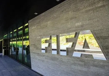 FIFA'dan Fenerbahçe-Galatasaray anketi! Hangi takım daha tutkulu taraftara sahip?