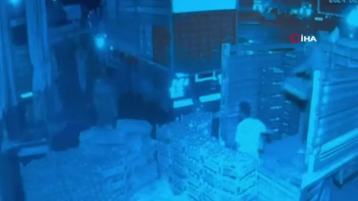 Ankara'da Toptancı Hali'nde silahlı kavganın güvenlik kamerası görüntüleri ortaya çıktı