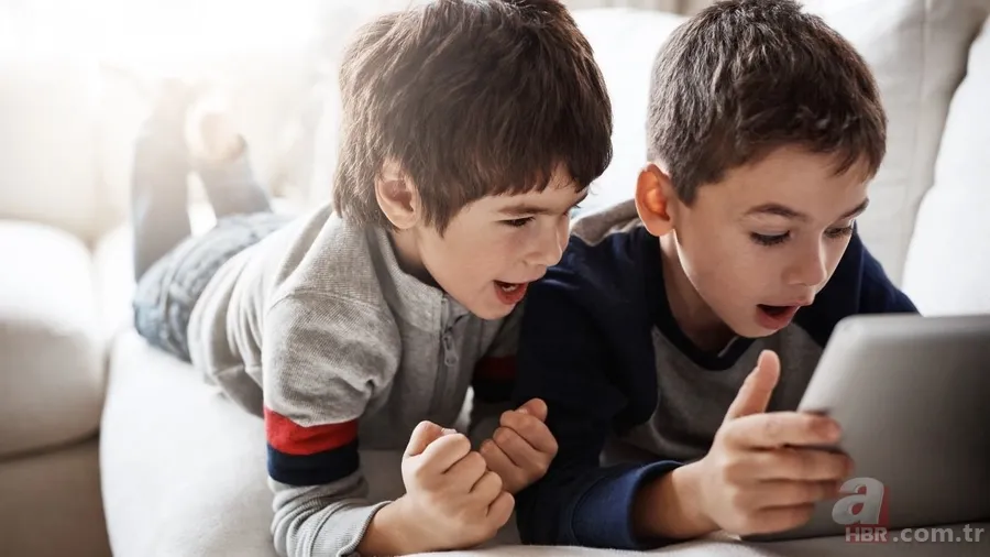 Çocuklar için ekran süresi kaç saat olmalı? Bakanlıktan yaşa göre rehber geldi 4