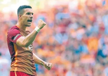 Lukas Podolski'ye 3 yıl hapis istendi