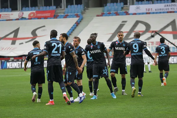 Trabzonspor'un deplasmanda bileği bükülmüyor - 2