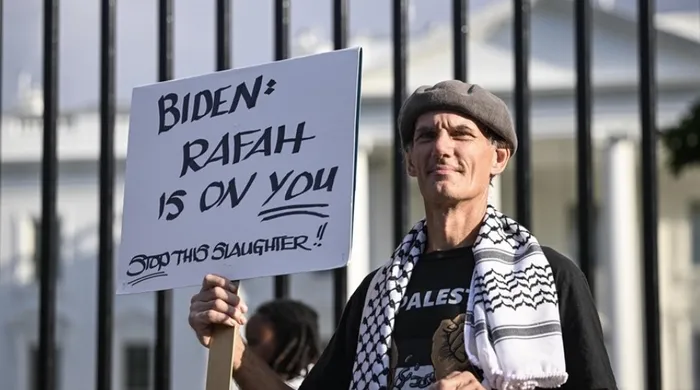katliam-ortagi-bidena-protesto-soku-gazzedeki-soykirimin-suc-ortagisin-1718138537230.jpg Katliam ortağı Biden'a protesto şoku! "Gazze'deki soykırımın suç ortağısın" - 1