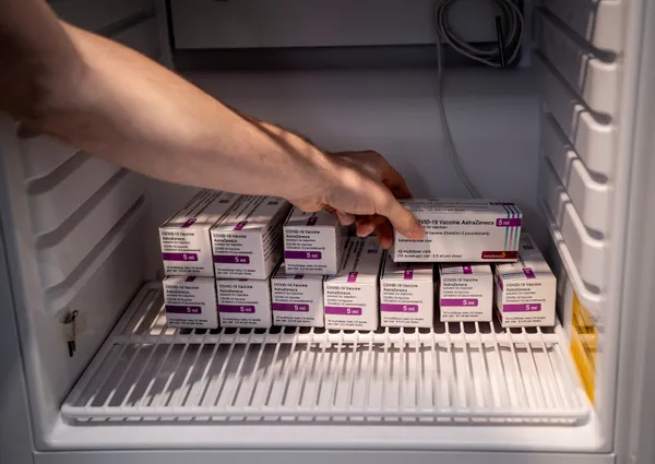 1618403845030.jpg Avrupa’da ilk! Danimarka AstraZeneca aşısını tamamen bıraktı - 4