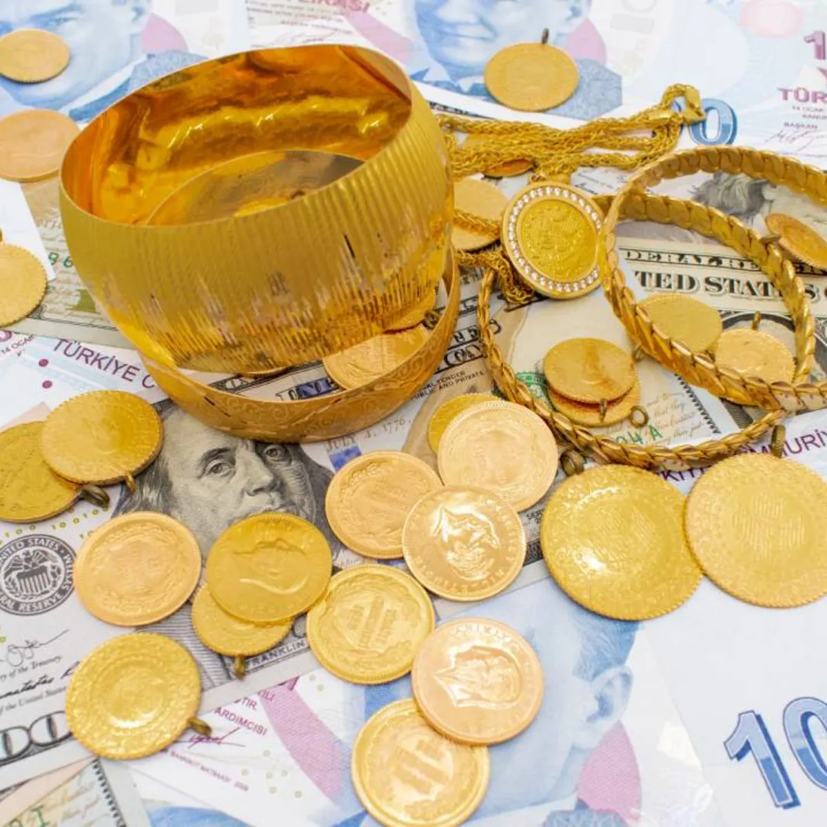 Ne altın ne dolar: Mart ayının en çok kazandıran yatırım aracı belli oldu