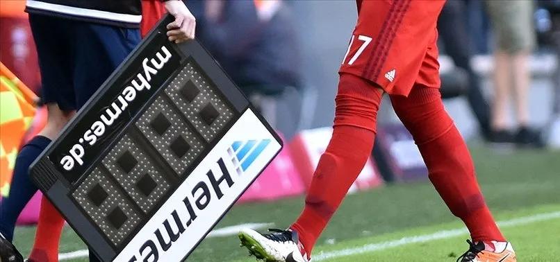 Futbolda 5 oyuncu değişikliği kalıcı hale geliyor! Önümüzdeki yıl için tarih verildi