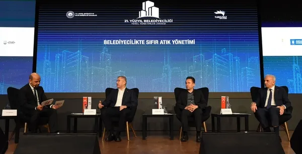 Turkuvaz Medya’da 21. Yüzyıl Belediyeciliği Yerel Yönetimler Zirvesi! Çevre, Şehircilik ve İklim Değişikliği Bakanı Mehmet Özhaseki açıklamalarda bulunuyor