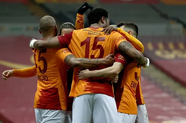 Canlı I Spor Toto Süper Lig’de fikstür çekimi başladı! Galatasaray Fenerbahçe Beşiktaş Trabzonspor fikstürü I Derbiler hangi haftada oynanacak