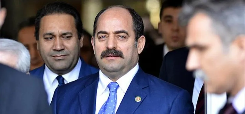 İşte firari FETÖ'cü Zekeriya Öz'ün trollük yaptığı Twitter hesabı