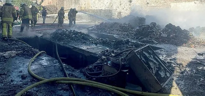 İstanbul’da korkutan yangın: Emniyet Müdürlüğü’ne bağlı depo alev alev yandı