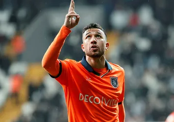 Trabzonspor'un yeni transferi Trezeguet İstanbul'a geldi