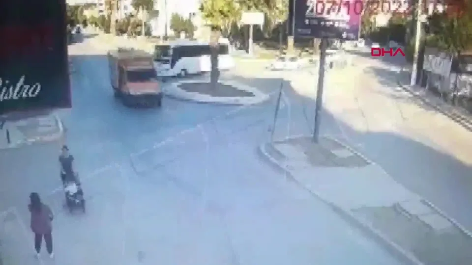 İzmir’de doktora sopalı saldırı kamerada