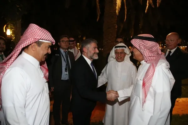 1666849821141.jpg Hazine ve Maliye Bakanı Nureddin Nebati ve Türk heyeti onuruna verilen resepsiyona büyük ilgi - 3