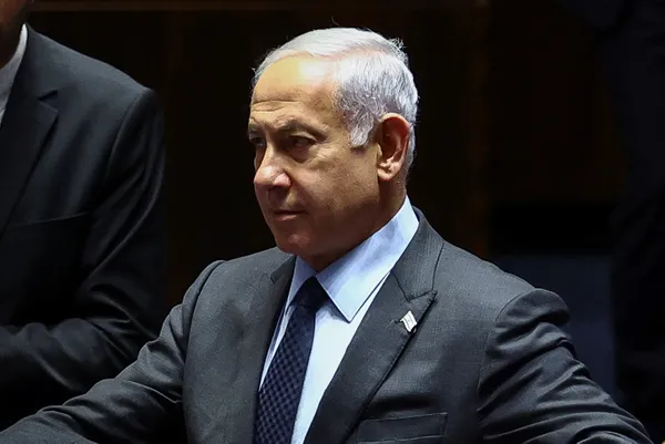 Netanyahu’dan geri adım! Protestolar sonrası yargı düzenlemesi ertelendi