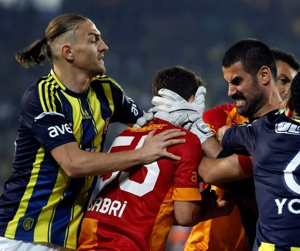 1612505196201.jpg Fenerbahçe'nin efsanesi Volkan Demirel'den Galatasaraylıları kızdıracak sözler! - 6