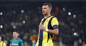 Dzeko’nun elinde kırık tespit edildi