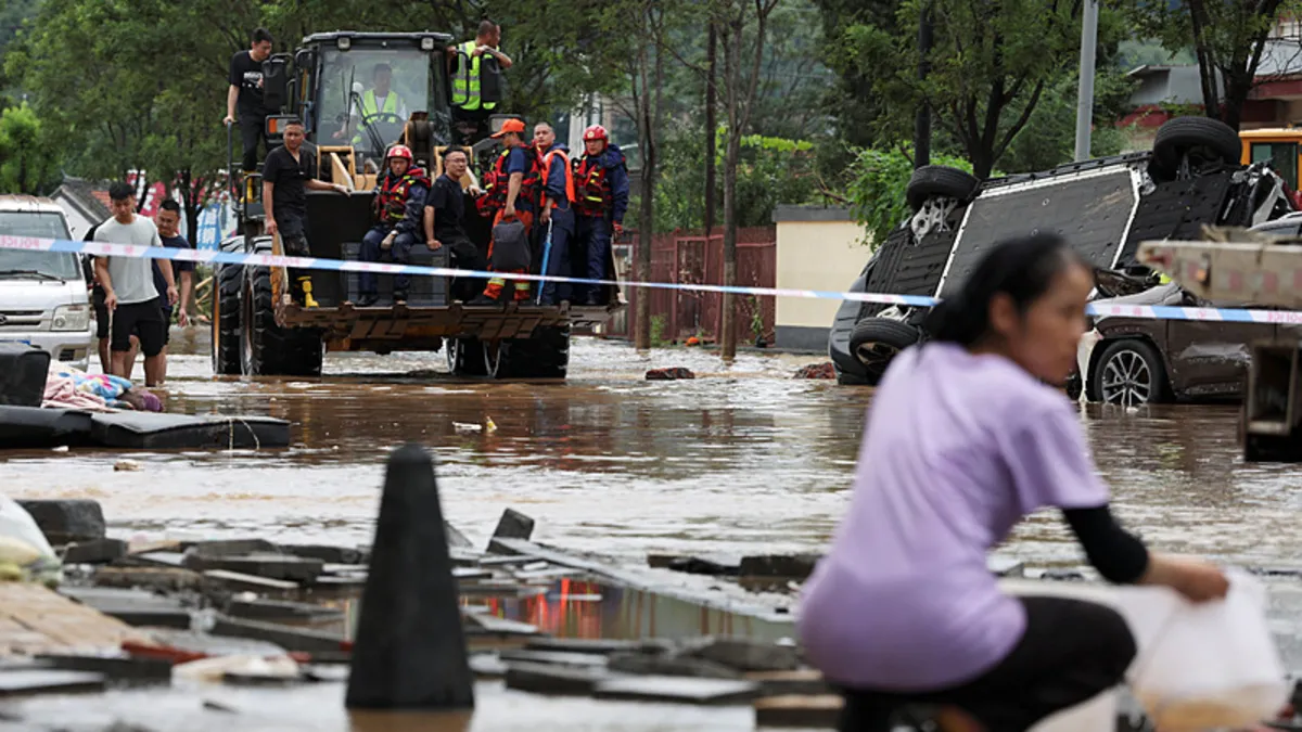 Çin'de şiddetli yağışlar: 30 kişi hayatını kaybetti