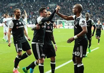 Beşiktaş zorlu virajda