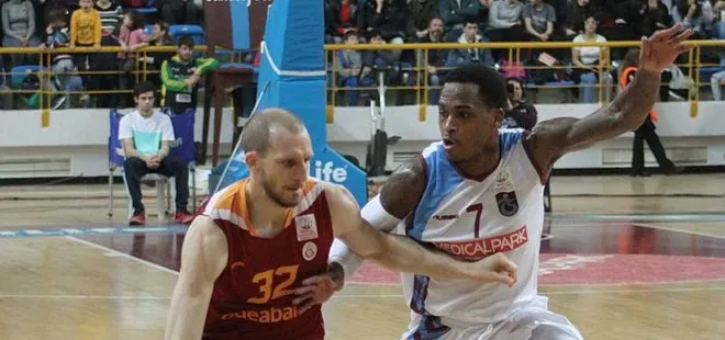 GALATASARAY, TRABZONSPOR'U DEVİRDİ