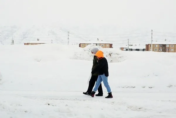 Uşak'ta yarın okullar tatil olacak mı? 9 Şubat Çarşamba Uşak'ta okullar tatil mi? Uşak Valiliği son dakika... - 1