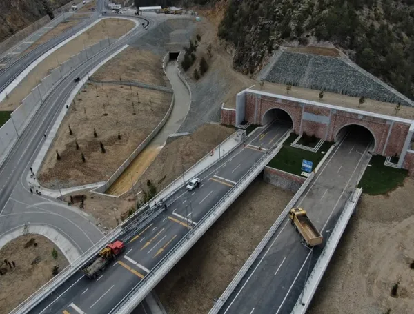 Başkan Recep Tayyip Erdoğan Yeni Zigana Tüneli’ni hizmete alacak! Türkiye Yüzyılı’na bir eser daha