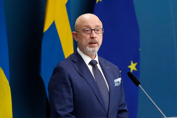 son-dakika-tahil-krizi-icin-kirmizi-hat-turkiye-ve-ukrayna-savunma-bakanligindan-1-personel-gorev-yapacak-1655293266075.jpg Son dakika: Tahıl krizi için 'kırmızı hat'! Türkiye ve Ukrayna Savunma Bakanlığından 1 personel görev yapacak - 1