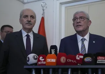 İYİ Parti lideri Müsavat Dervişoğlu'ndan yeni anayasa mesajı: Ülkemizin yanında durmaktan asla çekinmeyiz