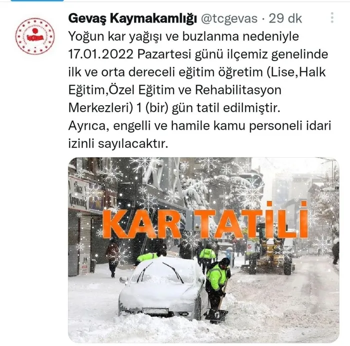 Açıklamalar peş peşe geldi! Yüz yüze eğitime kar engeli | (17 Ocak 2022) Hangi il ve ilçelerde okullar tatil edildi? İşte yanıtı | Son Dakika Haberleri - 16