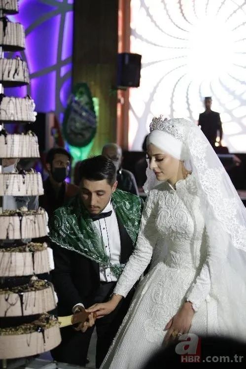 Bir aşiret düğünü klasiği: 40 dakikada dudak uçuklatan rakam! 5