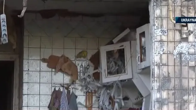 Kiev’de 9 katlı apartman vuruldu! A Haber görüntüledi! İşte olay yerinden görüntüler