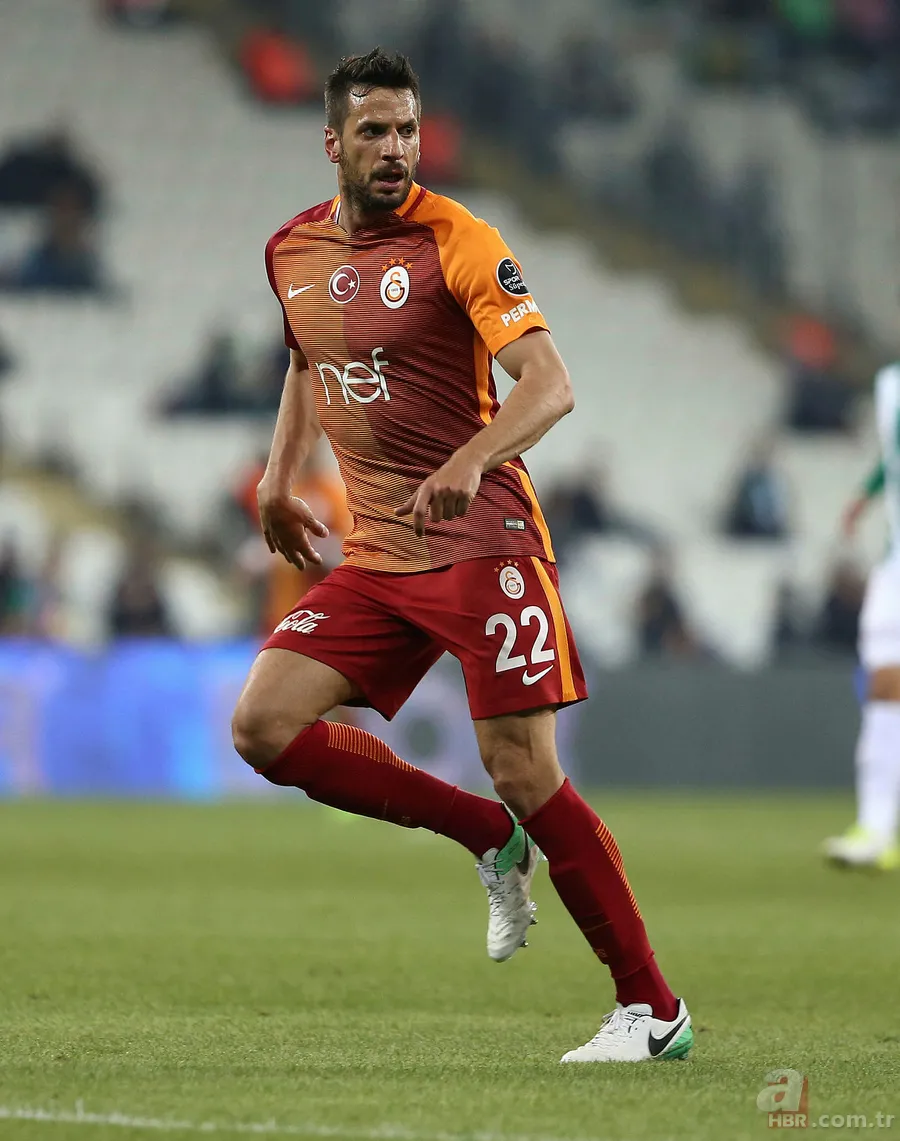 İşte Süper Lig'de sözleşmesi bitecek olan yıldızlar! (2017-2018) 11