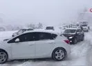 Bitliste kar yağışı nedeniyle yaklaşık 500 araç yolda mahsur kaldı |Video