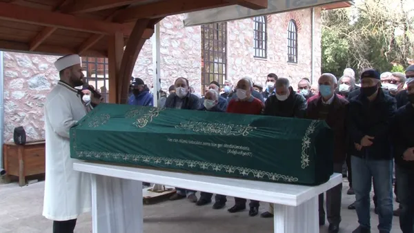 Aysun Kayacı’dan büyük vefasızlık! Babasının cenazesine katılmadı