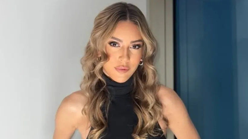 Sinem Kobal kuaförden paylaştı: Yeni imajına beğeni yağmuru