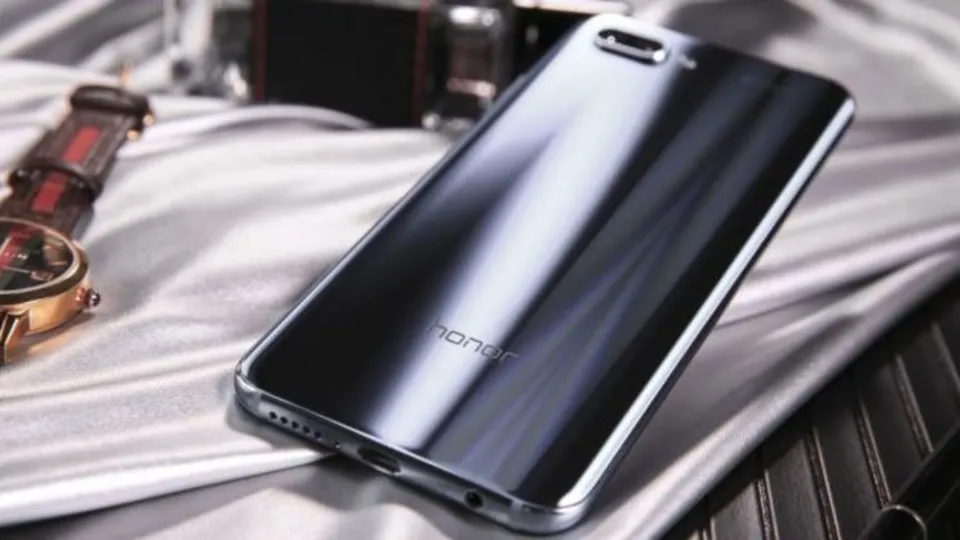 Honor 10 ne zaman Türkiye'ye gelecek? Honor 10'un Türkiye fiyatı
