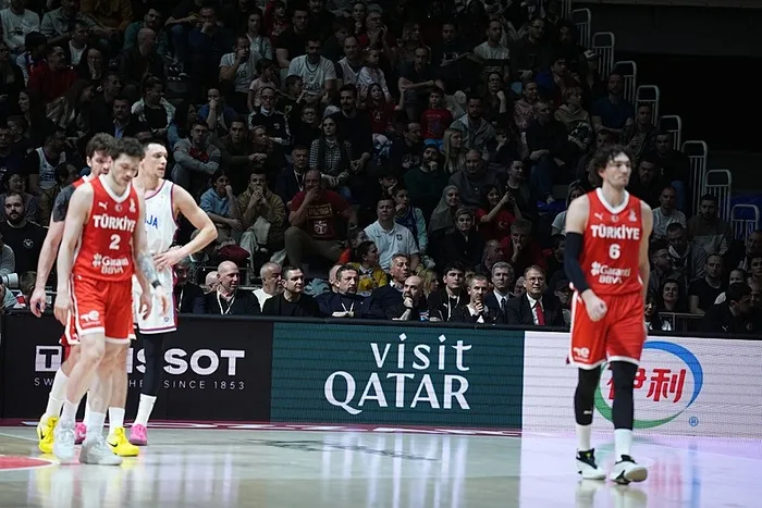 12-dev-adam-sirbistani-devirdi-a-millilerimiz-yoluna-kayipsiz-devam-ediyor-1772223081355.jpeg 12 Dev Adam Sırbistan’ı devirdi! A Millilerimiz yoluna kayıpsız devam ediyor - 2