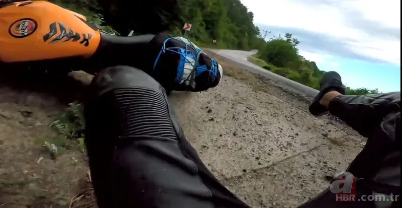 Kaza anını saniye saniye kaydetti! Feci anlar kamerada 3