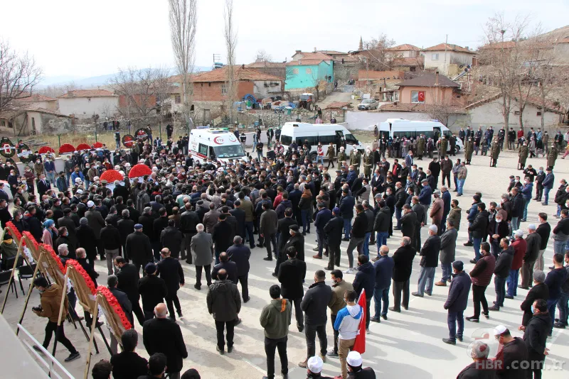 Bitlis şehitlerine veda! Gözyaşları sel oldu 10