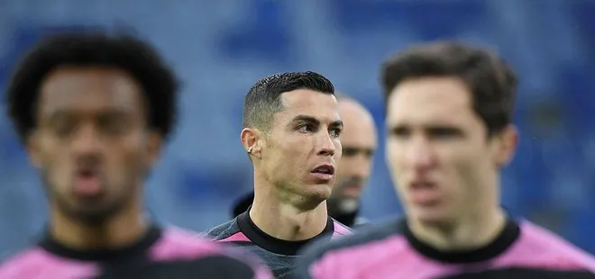 Cristiano Ronaldo, İtalya’da 2019-2020 sezonunun en iyi futbolcusu seçildi