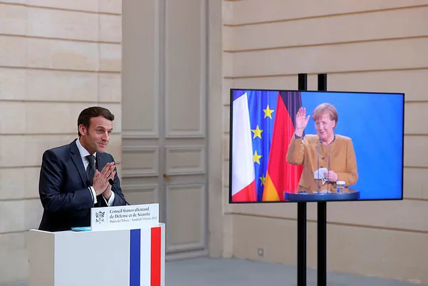 Fransa Cumhurbaşkanı Emmanuel Macron'dan Rusya'ya mesaj: 3 ülkeyle dayanışma içerisindeyim - 1