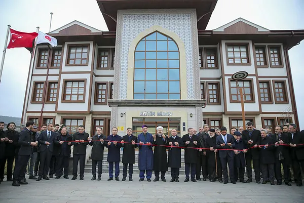 Adalet Bakanı Bekir Bozdağ’dan başörtüsü teklifi açıklaması! Halk oylaması olacak mı?