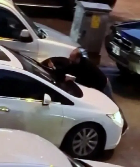 1705393021909.jpeg Adana'da trafikte dehşet! Ayrılmak isteyen sevgilisine kabusu yaşattı - 2