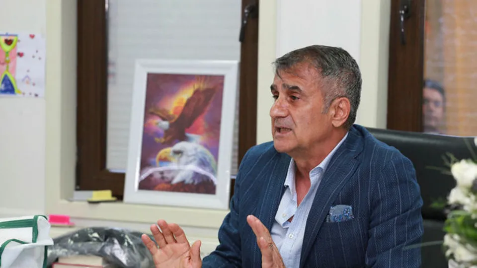 Şenol Güneş o ismin biletini kesti!
