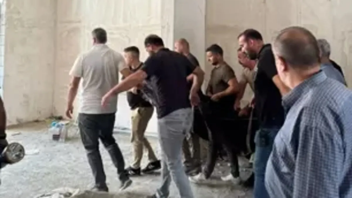 Hakkari de okul inşaatının asansör boşluğuna düşen bekçi öldü