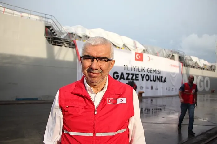 turkiyeden-gazzeye-yardim-eli-11-iyilik-gemisi-gazze-yolunda-1714925608822.jpeg 11. İyilik Gemisi Gazze yolunda! 85 milyonun duaları ile uğurlandı - 3