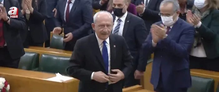 CHP ve İYİ Parti Türkiye'yi hedef alan HDP'ye neden sessiz? - 1